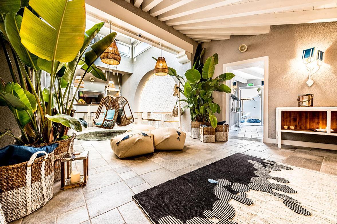 Capoblu Hotel Pula Eksteriør bilde